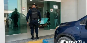 Un emocionante relato donde policías de Apodaca ayudan a una mujer a dar a luz en el camino al IMSS.