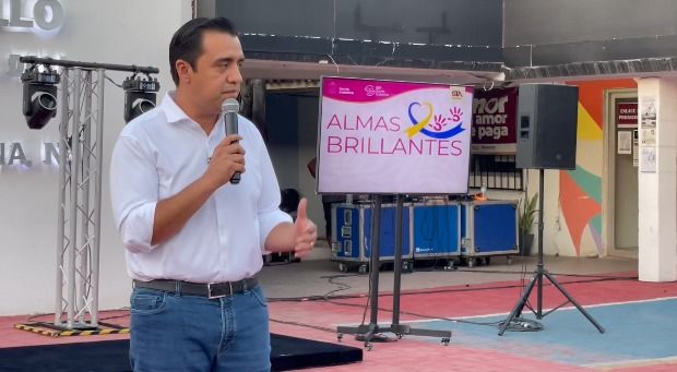El innovador programa de Jesús Nava busca empoderar a niños con síndrome de Down a través del arte en el DIF Municipal.