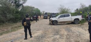 Un enfrentamiento en Parás entre civiles armados y fuerzas de seguridad dejó cinco muertos y armamento asegurado.
