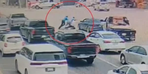 La policía de Santiago detuvo a tres hombres tras una riña en la carretera Nacional, a la altura de El Faisán.