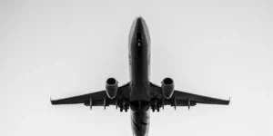 El Aeropuerto de Monterrey reporta un notable flujo de pasajeros este 1 de mayo, destacando la actividad del día.