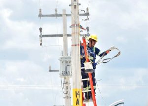 La Comisión Federal de Electricidad realizará trabajos de mantenimiento este domingo en diversas colonias de Monterrey. Conoce los detalles.