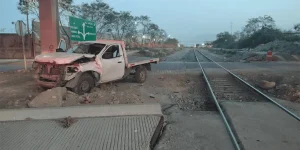 Un accidente en Escobedo dejó a un conductor lesionado que fue atendido por Protección Civil. Descubre los detalles.
