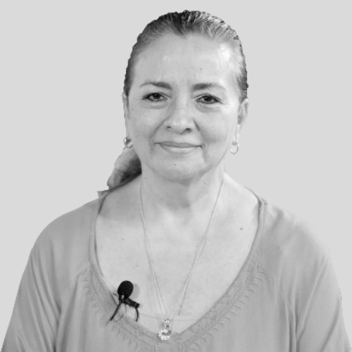 Descubre cómo Saskia Juárez refleja la esencia de Monterrey a través de su música y su valor cultural.