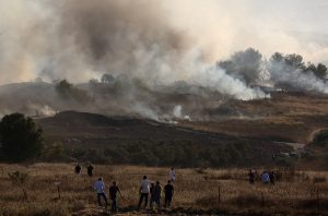 Más de 70 palestinos detenidos en Cisjordania tras operativos de Israel y sabotajes por colonos al agua.