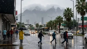 La Protección Civil de Nuevo León advierte sobre lluvias y tormentas eléctricas con alta probabilidad en la región.