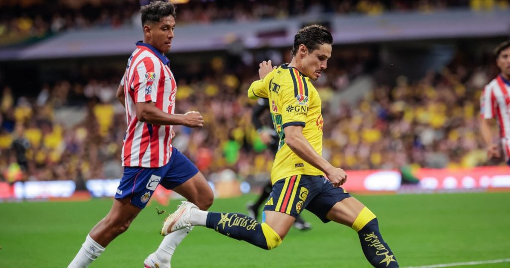 Miguel Borja muestra su talento con un increíble doblete que rescató un empate para América ante Chivas.