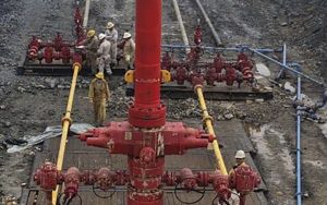 La petrolera Pemex concluye una etapa clave en la contingencia del pozo Krem-1 mientras inicia el saneamiento ambiental.